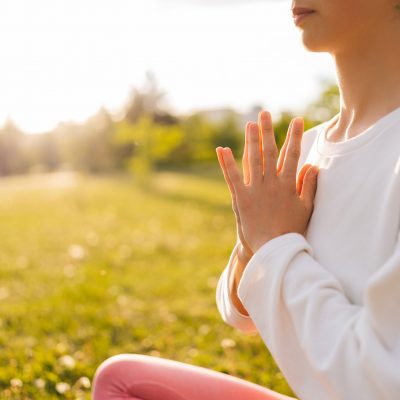 Close-up,Cropped,Shot,Of,Unrecognizable,Young,Woman,Practicing,Yoga,Doing